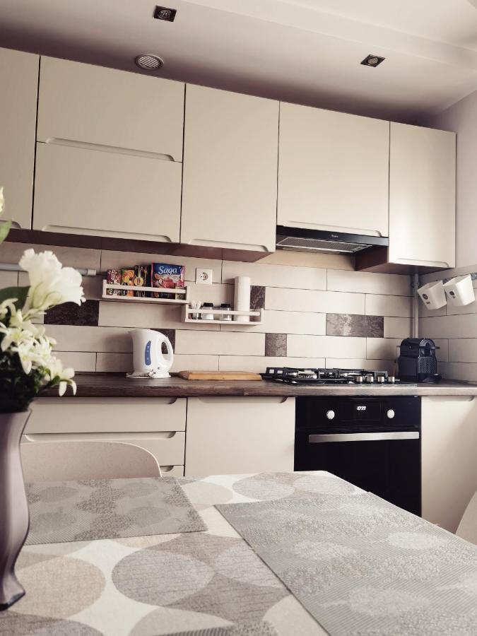 Lujzi Apartman エゲル エクステリア 写真